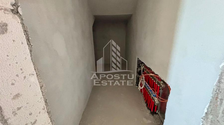 Duplex cu 4 camere cu Canalizare în Urseni