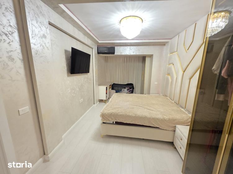 Apartament cu 3 camere în Metalurgiei