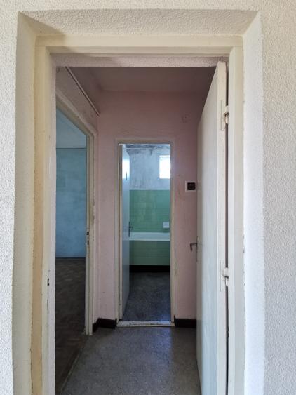 Apartament cu 2 camere semidecomandat în City Park Mall