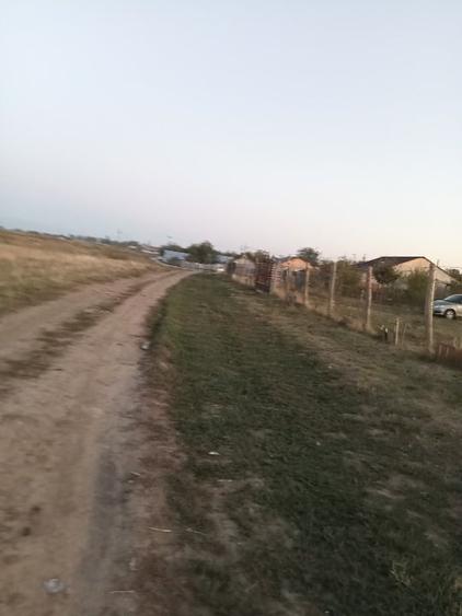 Teren Construcții intravilan de 378 mp, în Frumușani