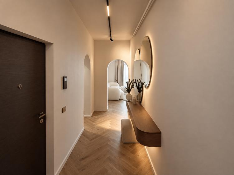 Apartament cu 3 camere decomandat, mobilat în Unirii