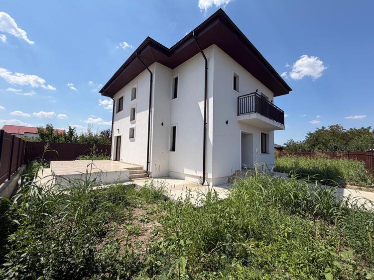 Casă individuală cu 4 camere cu Teren 477 Mp în Buftea
