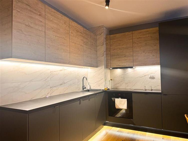 Apartament cu 2 camere decomandat, mobilat în Aviației