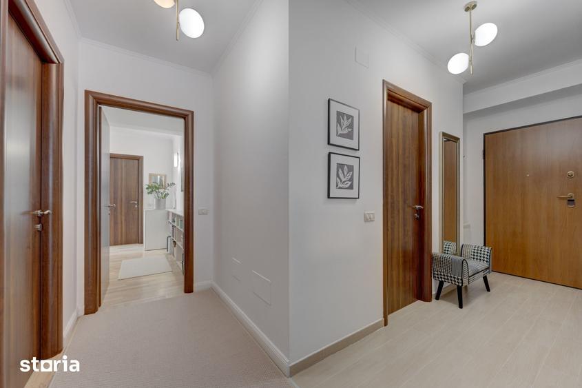 Apartament cu 4 camere în Sisești
