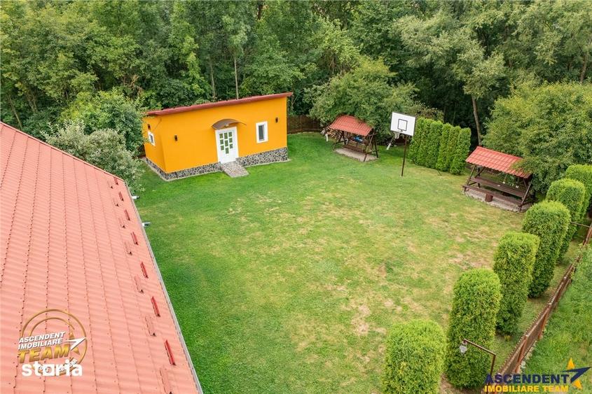 Casă cu 5 camere cu Teren 1700 Mp în Mereni