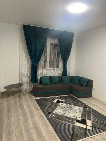 Apartament cu 2 camere decomandat în Exterior Vest
