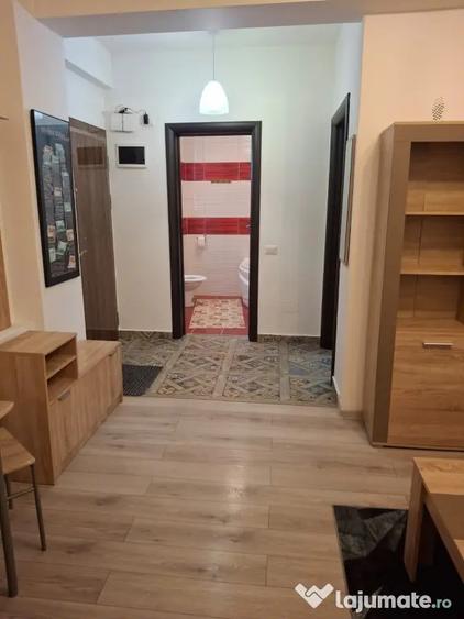 Apartament cu 2 camere semidecomandat în Chiajna