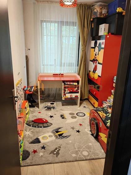 Apartament cu 3 camere în Filiași