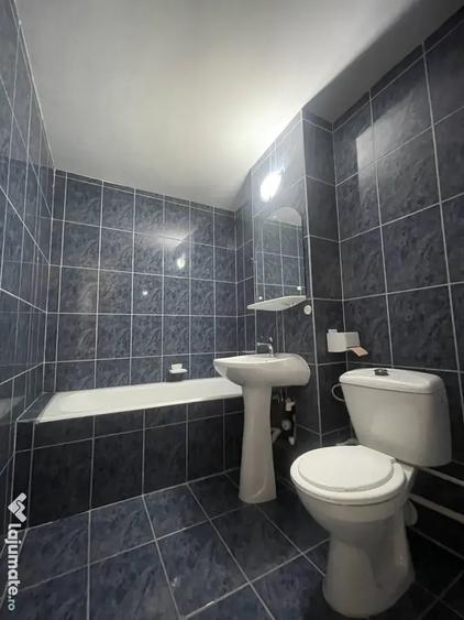Apartament cu 3 camere decomandat în Tăbăcărie