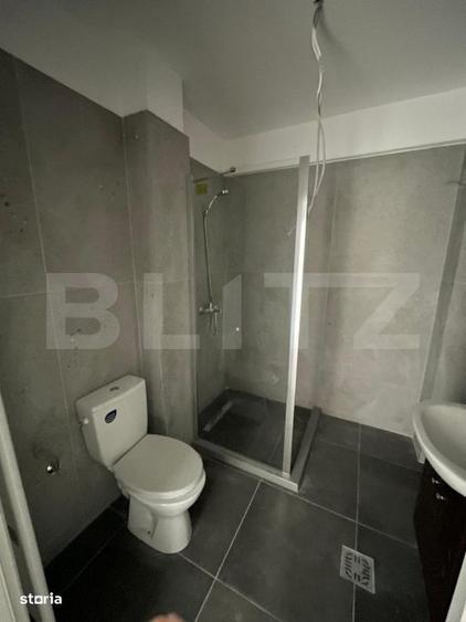 Apartament cu 3 camere decomandat în Albești