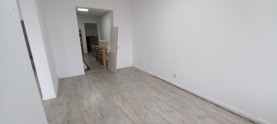 Birou, de 87 mp, în Calea Călărașilor