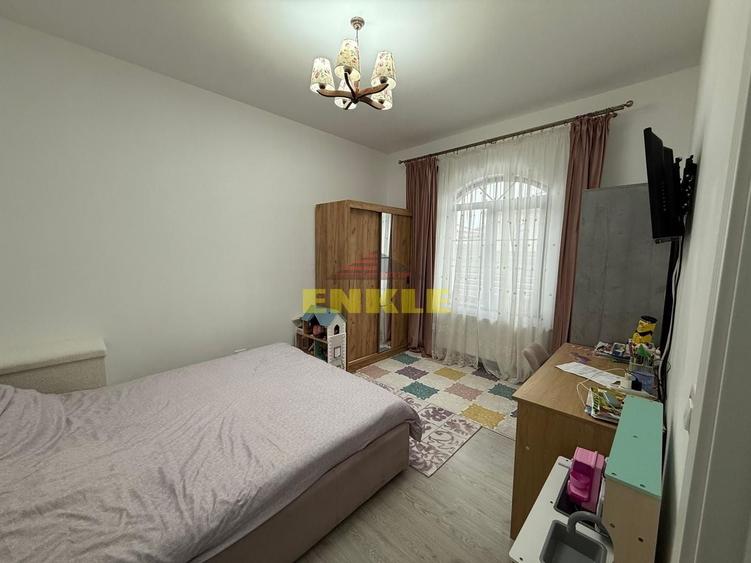 Casă individuală cu 3 camere cu Canalizare în Cătămărești-Deal