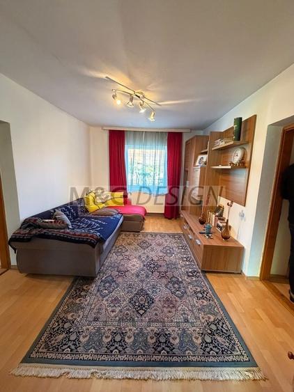 Casă individuală cu 4 camere cu Teren 2260 Mp în Uivar