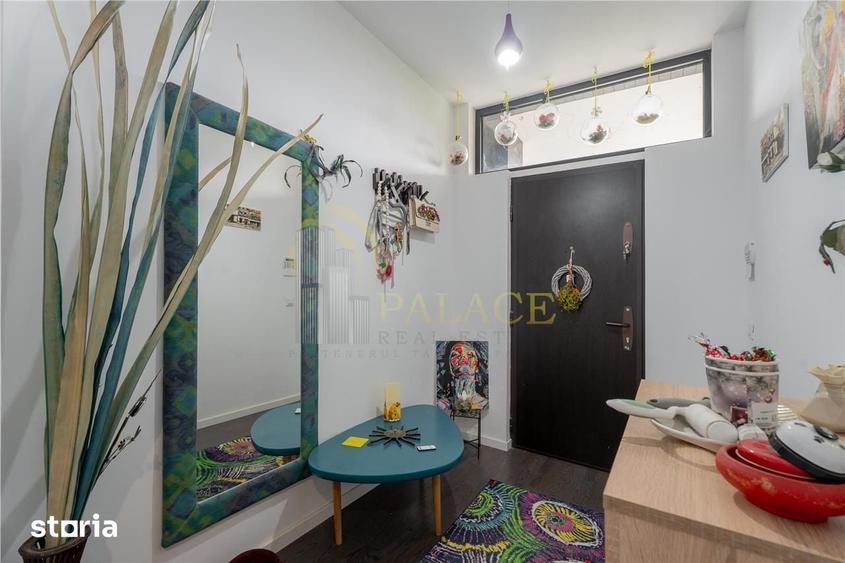 Casă cu 5 camere cu Teren 1000 Mp în Bucium