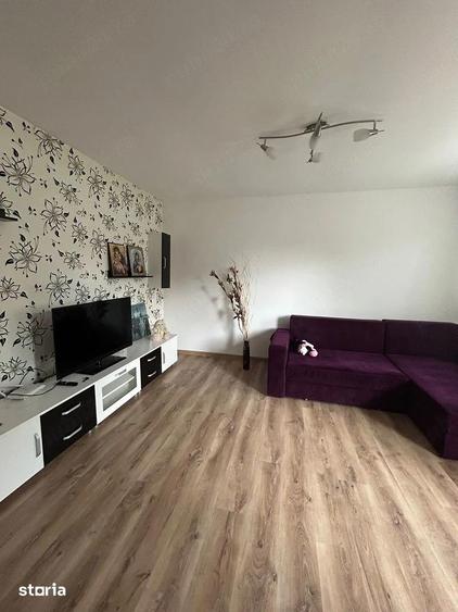 Casă cu Teren 370 Mp în Valea Adâncă