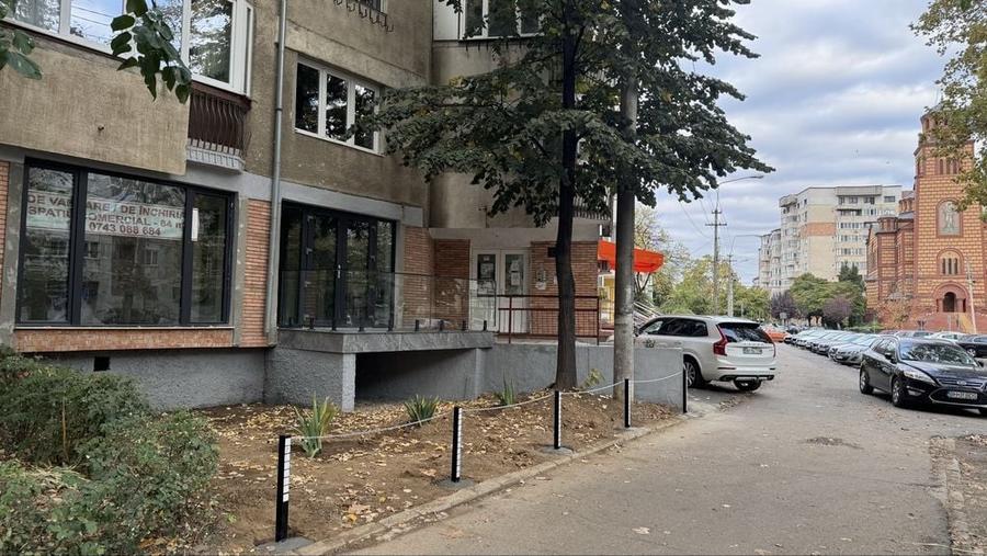Spațiu comercial, de 84 mp, în Exterior Vest