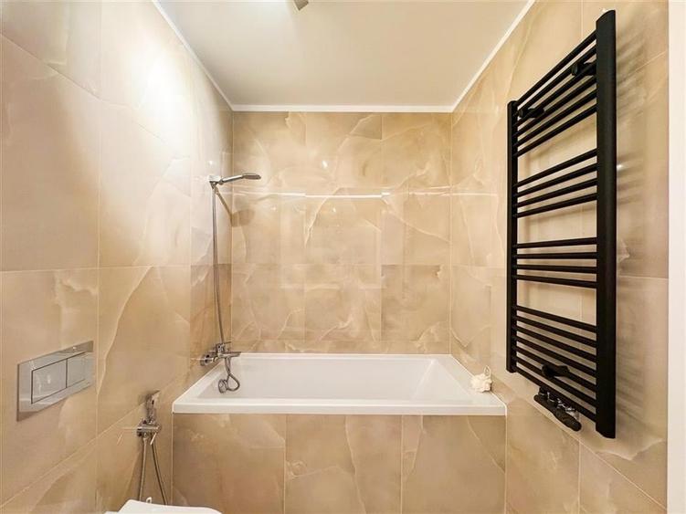 Apartament cu 3 camere decomandat, mobilat în Floreasca