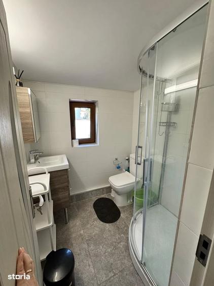 Casă individuală cu 3 camere cu Canalizare în Matei Voievod