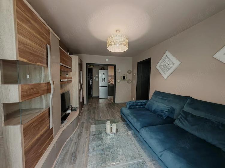 Apartament cu 2 camere semidecomandat în Zahana