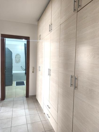 Apartament cu 2 camere decomandat în Vitan