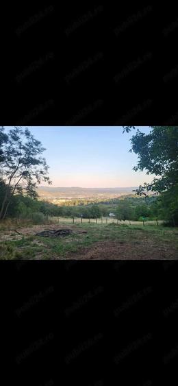 Teren de 2100 mp, în Dealul Malului
