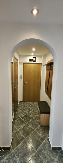 Apartament cu 2 camere semidecomandat în Dacia