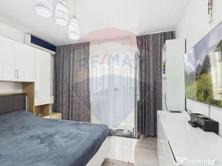 Apartament cu 4 camere decomandat în Colentina