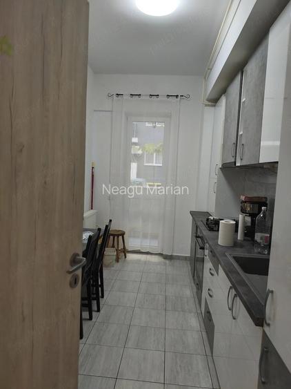 Direct Proprietar inchiriez apartament 2 camere Bulevardul Metalurgiei Kristal Residence