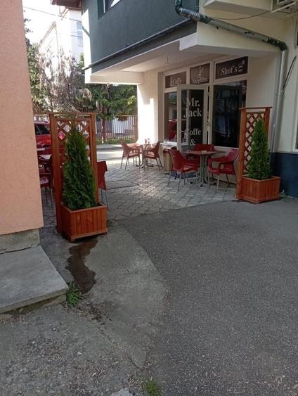 Spațiu comercial, de 100 mp, în Traian