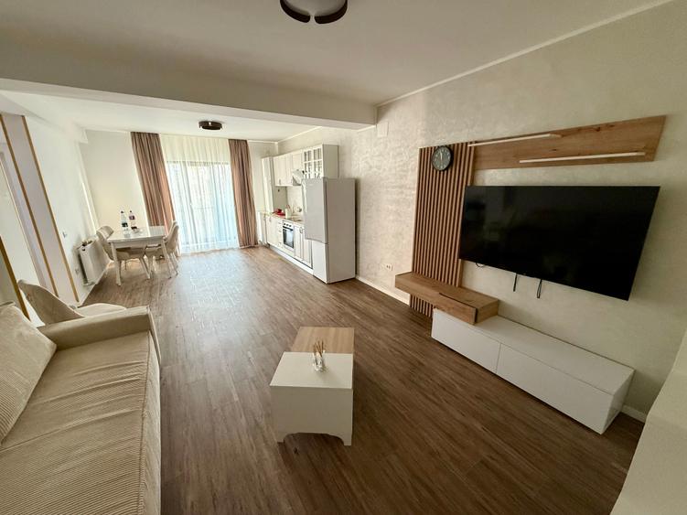 Vila in complex rezidential - 4 dormitoare - Panouri solare - Termen lung - 4