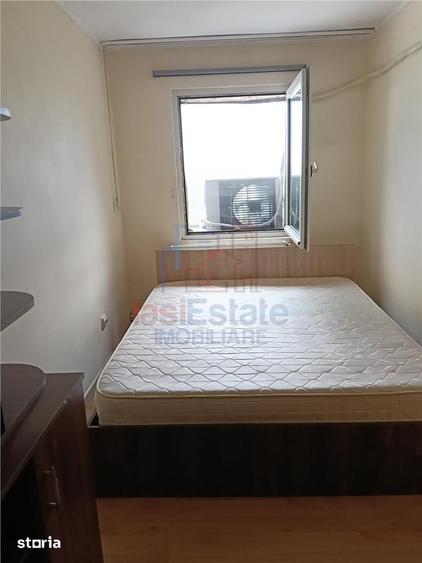 Apartament cu 2 camere decomandat în Tătărași