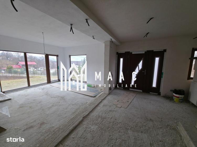 Casă cu 4 camere în Lupoaia