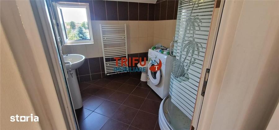Apartament cu 2 camere semidecomandat în Micești