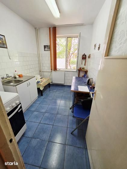 Apartament 3 camere, decomandat, parter, zona Republicii - 4