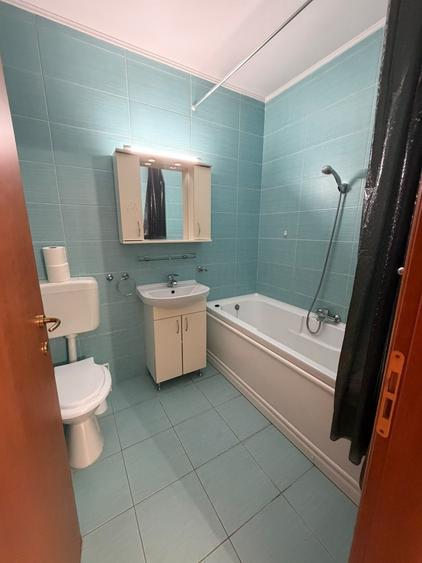 Apartament cu 2 camere decomandat în Exterior Vest