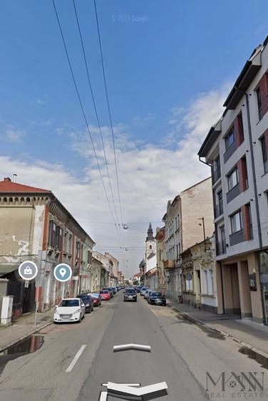 Spațiu comercial, de 320 mp, în Central