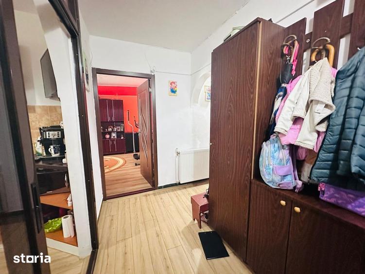 Apartament cu 3 camere, mobilat în Soarelui