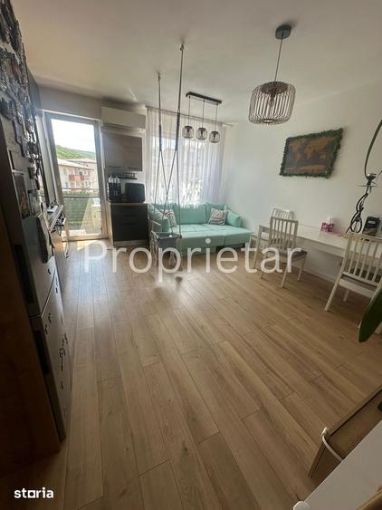 Apartament cu 3 camere în Florești