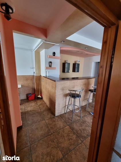 Apartament cu 2 camere semidecomandat, mobilat în Piața Unirii