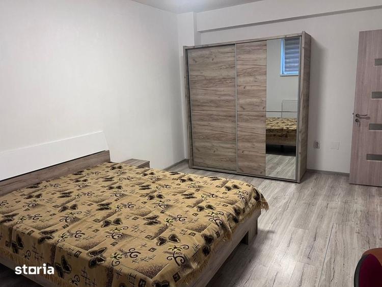 Garsonieră decomandată în Craiovița Nouă