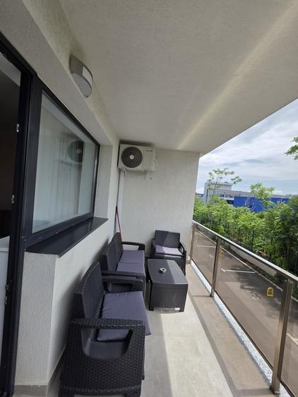Apartament cu 2 camere decomandat în Theodor Pallady