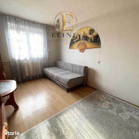 Garsonieră decomandată în Rogerius