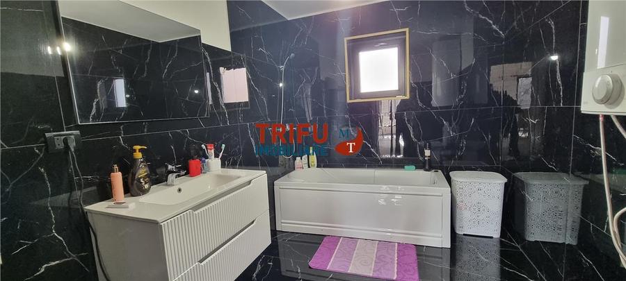 Casă individuală cu 3 camere cu Canalizare în Berghin