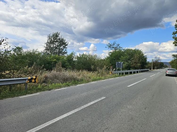 Teren de 2300 mp, în Central