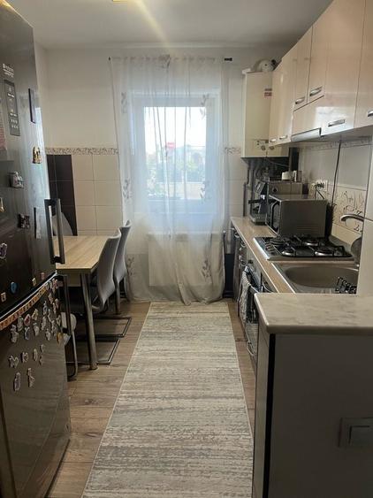 Apartament cu 3 camere în Burdujeni