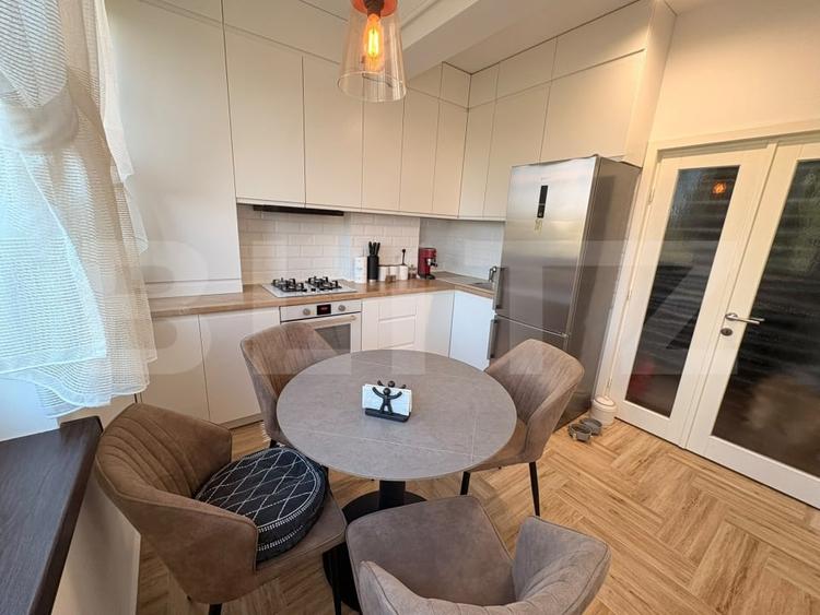 Apartament cu 2 camere semidecomandat, mobilat în Burdujeni