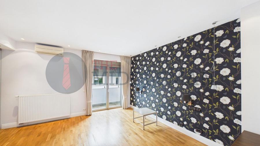 Casă individuală cu 5 camere cu Piscina în Băneasa