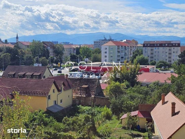 Apartament cu 3 camere decomandat în Terezian
