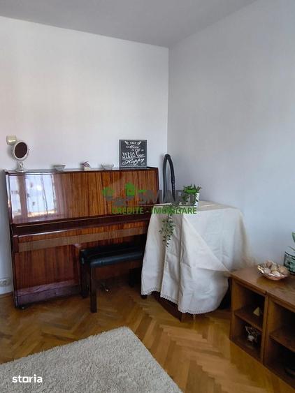 Apartament 3 camere Zona Moldovei - 2