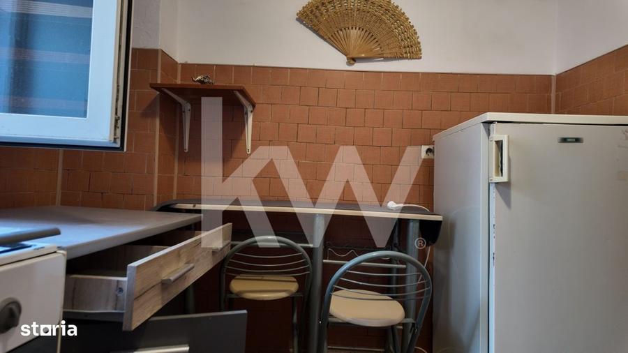 Apartament cu 2 camere decomandat în Central